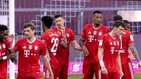 Die Spieler des FC Bayern müssen ins Quarantäne-Trainingslager, dürfen sich dabei aber über Familienbesuch freuen