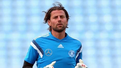 Bei Borussia Dortmund sitzt Roman Weidenfeller momentan meist nur auf der Bank