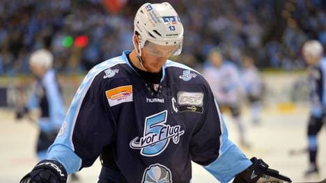 Christoph Schubert bleibt nach der Insolvenz der Freezers in Hamburg