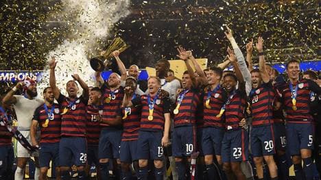 Das Nationalteam der USA gewinnt den Gold Cup gegen Jamaika