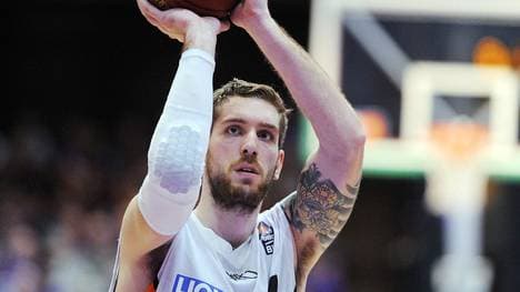 Tim Ohlbrecht-ratiopharm Ulm-Wurfansatz