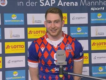 In Papas Fußstapfen - Tim Grozer überglücklich