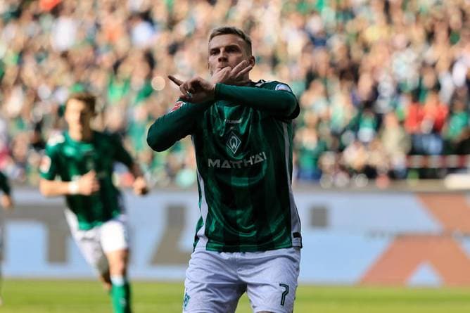 Auch wegen NFL-Legende: Ducksch vor Abgang