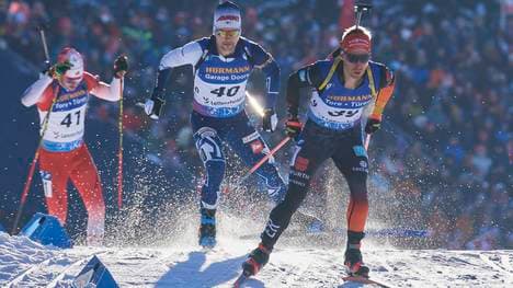David Zobel (r.) war im Massenstart bester Deutscher
