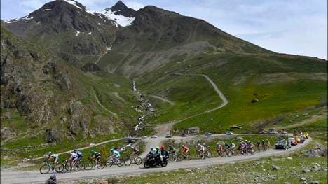 Im letzten Pass der Tour dürfen am Samstag keine Zuschauer stehen