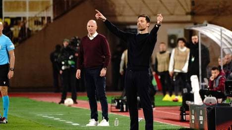 Xabi Alonso dirigiert s ein Team im EL-Spiel bei AS Monaco
