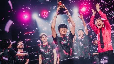 Sie krönen sich zum Summer Split Champion 2022: Die Unicorns of Love SE 
