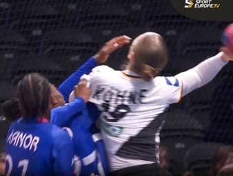 Die DHB-Frauen schlagen Titelverteidiger Frankreich und ziehen ins Finale der Heim-WM ein. Im Finale wartet Topfavorit Norwegen.