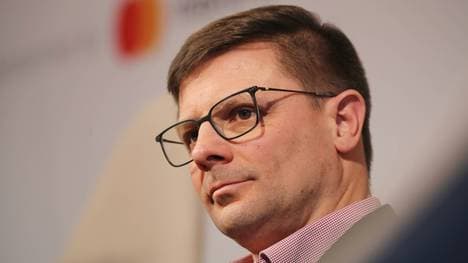 Olaf Tabor spricht als Chef de Mission über die bisherige deutsche Bilanz