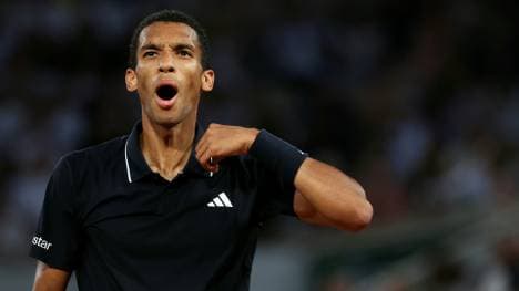 Félix Auger-Aliassime ist bei den French Open weiter