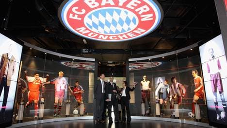 Israelian Artists Visit The FC Bayern Erlebniswelt