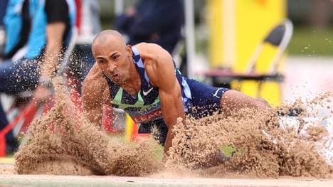 Damian Warner setzt in Götzis eine neue Weltbestmarke im Weitsprung