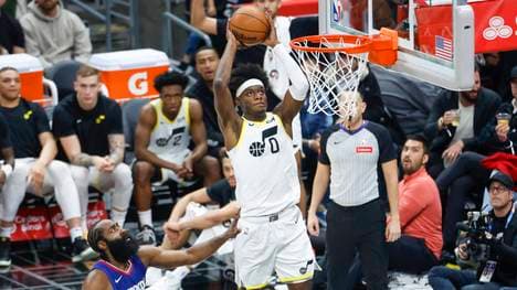 Taylor Hendricks (hier im Spiel gegen die Clippers) hat sich schwer verletzt