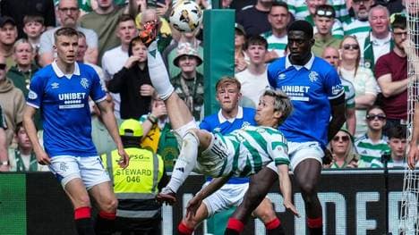 Daizen Maeda traf per Fallrückzieher