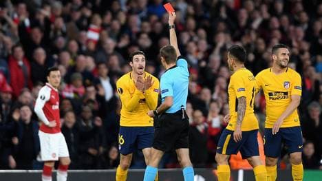 Sime Vrsaljko flog bereits in der zehnten Minute mit Gelb-Rot vom Platz