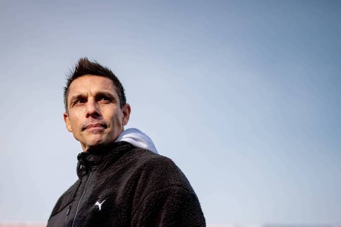 St. Pauli präsentiert neuen Trainer