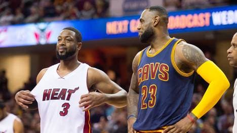 Dwyane Wade (l.) spielt ab sofort bei den Bulls an der Seite von Jimmy Butler und Rajon Rondo