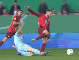 Nächster Nackenschlag für Köln: Drei Tage nach der Auswärtsklatsche in Leipzig fliegen die Geißböcke gegen Zweitligist Kaiserslautern aus dem Pokal.