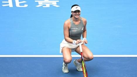 Eva Lys beklagt den vollen Kalender