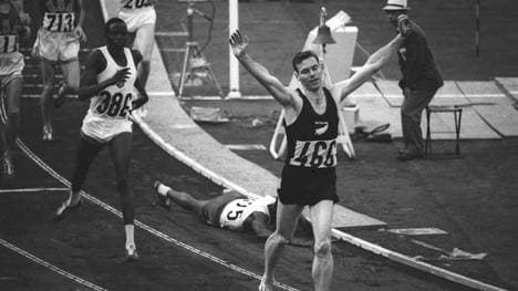 Peter Snell bei seinem Olympiasieg 1964 in Tokio
