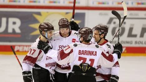 Die Kölner Haie feiern einen 6:3-Sieg über Nürnberg