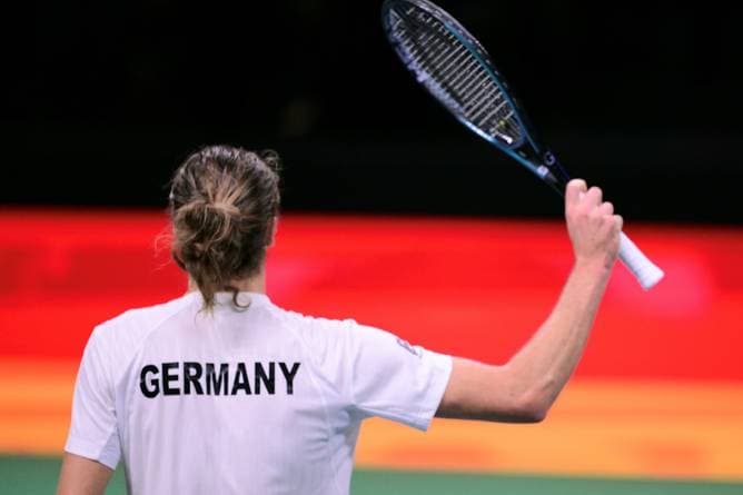 Zverev und Co. rücken vor