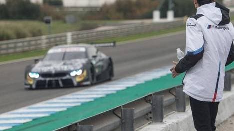 Rookie Sheldon van der Linde saß bislang noch nicht im neuen Turbo-BMW