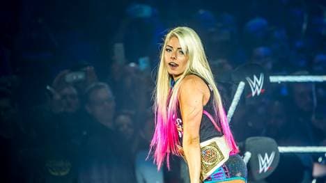 Alexa Bliss wird Opfer eines Fan-Angriffs