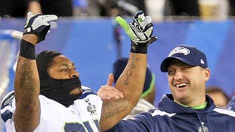 Running-Back Marshawn Lynch (l.) gewann 2014 den Super Bowl mit Seattle
