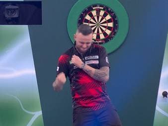 Joe Cullen spielt eine durchwachsene Saison, zeigt aber im Ally Pally ein anderes Gesicht und gewinnt deutlich gegen Bradley Brooks.