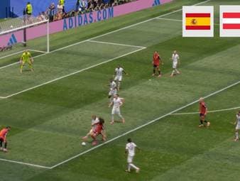 Europameister Spanien wird im WM-Sechzehntelfinale seiner Favoritenrolle gerecht und schickt Österreich ins Tal der Tränen. 