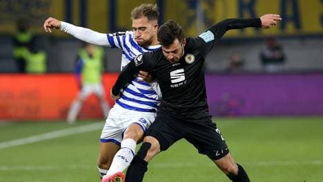 Braunschweig verlängert Vertrag von Niko Kijewski (r.)