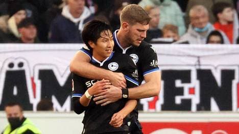 Masaya Okugawa (l.) erzielte das 1:0 für Bielefeld