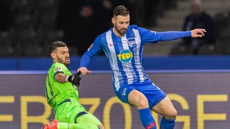Hertha BSC: Marvin Plattenhardt und Jordan Torunarigha fallen aus, Hertha-Profi Marvin Plattenhardt (rechts) hat sich im Adduktorenbereich verletzt