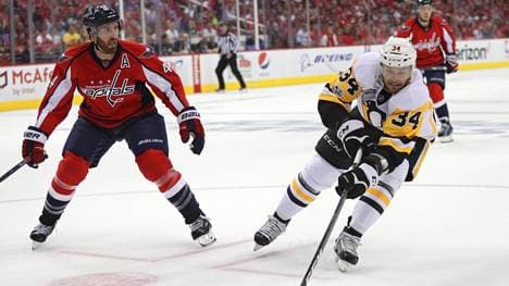 Pittsburgh Penguins v Washington Capitals - Game One