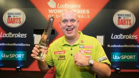 Michael van Gerwen gewinnt beim Finalturnier der Darts World Series