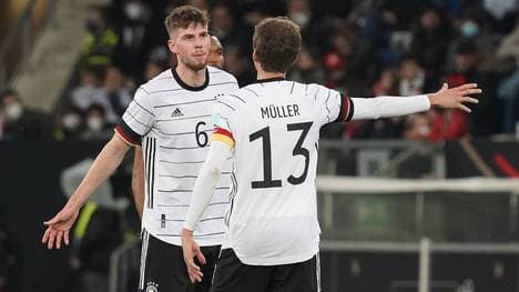 Anton Stach (l.) spielte mit Thomas Müller Golf