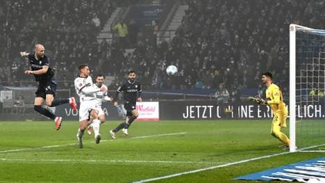 Traumtor mit der Hacke: Philipp Hofmann