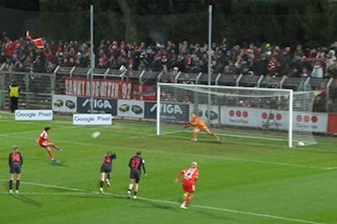 Drei FCB-Elfmeter! Bayern-Frauen festigen Tabellenführung