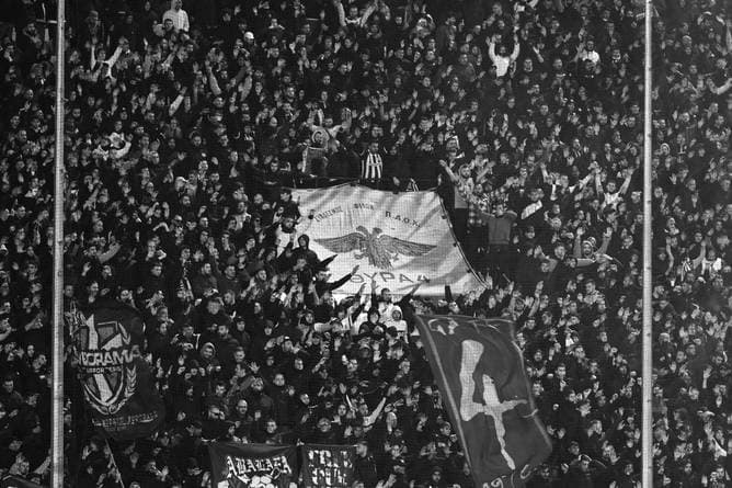 Sieben PAOK-Fans sterben bei Unfall