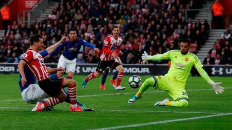 FBL-ENG-PR-SOUTHAMPTON-MAN UTD