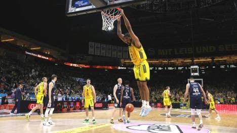 Die Berliner bezwingen den MBC