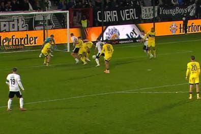 Siegtor in der 89.! Hier wird der Strafraum zur Baustelle