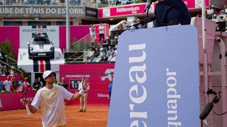 Nuno Borges diskutiert mit dem Schiedsrichter - ohne Erfolg