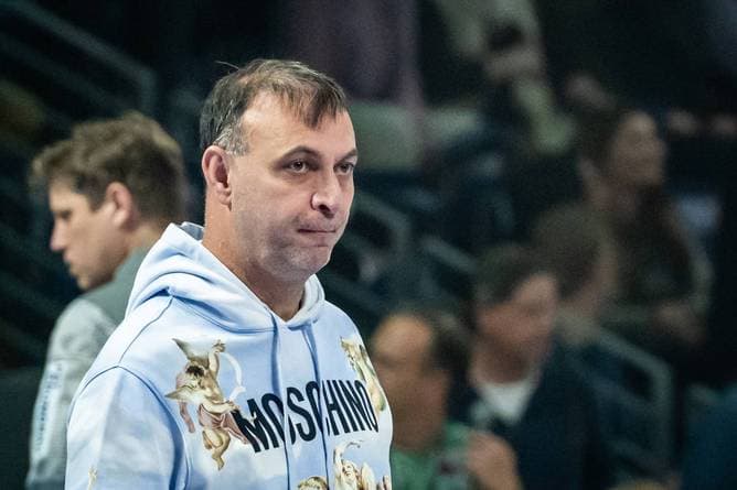 Hanning legt gegen Gislason nach