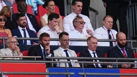 Lange Gesichter bei Beckham und Co.