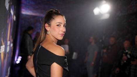 Aly Raisman hat drei Goldmedaillen bei Olympia gewonnen