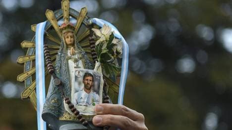 Heiligenverehrung: Panini-Sticker von Lionel Messi 