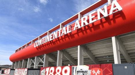 Bei Jahn Regensburg gibt es erneut Streit um die Anteile an der Profi-Abteilung