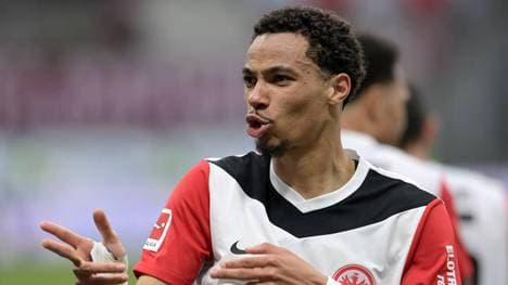 Hugo Ekitiké könnte Eintracht Frankfurt eine Ablöse im dreistelligen Millionenbereich einbringen